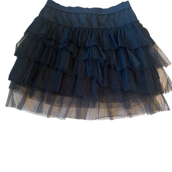 BCBG Max Azria Elegant Black Tiered Tulle Skirt - Picture 6 of 7